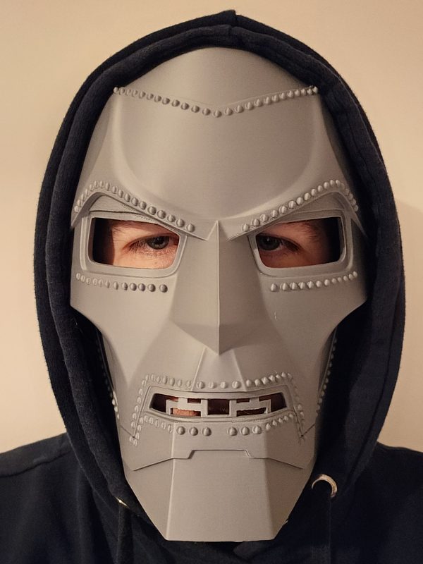 RDJ Doctor Doom Mask - Mask Cosplay - 3D Printed Mask